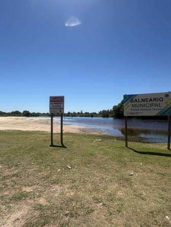 Puesta a punto de la Playa Municipal